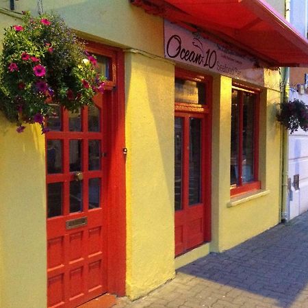 Sheehans On Main Street Кенмеър Екстериор снимка