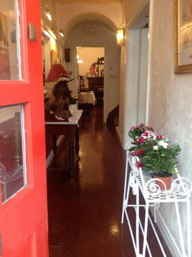 Sheehans On Main Street Кенмеър Екстериор снимка